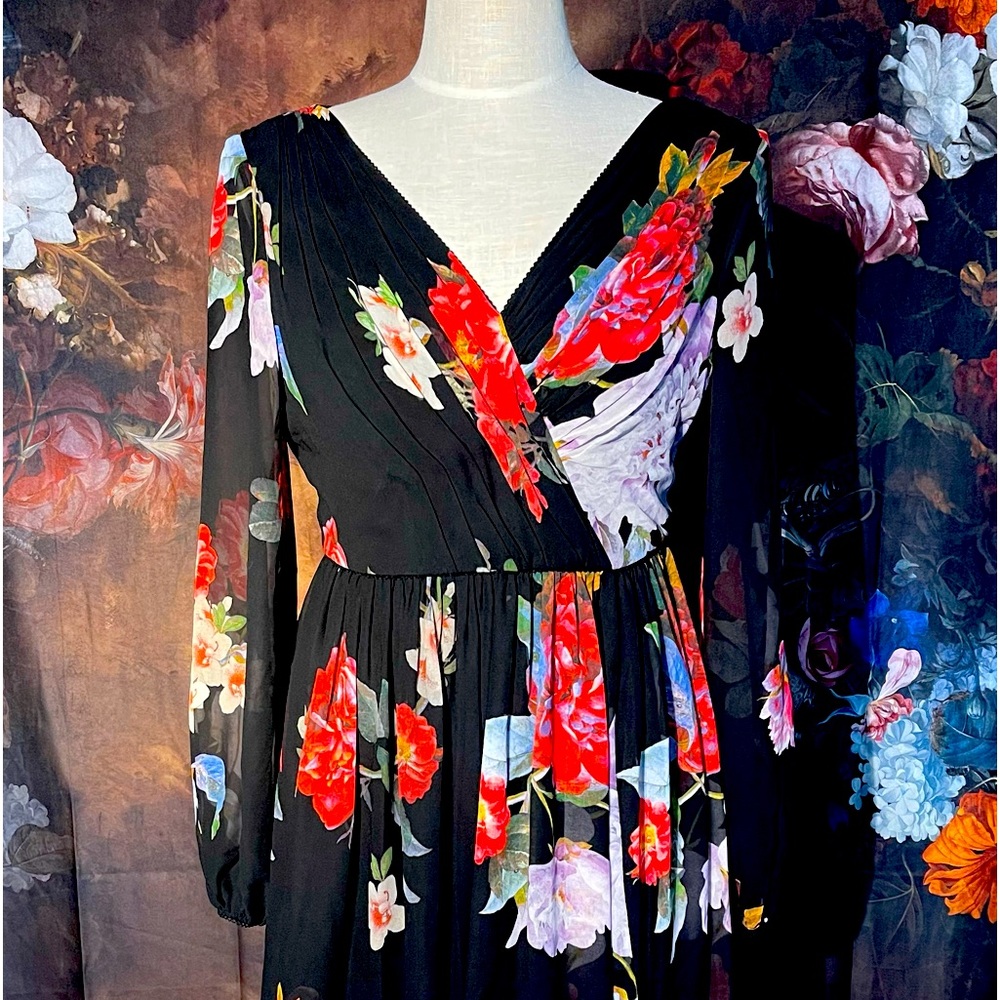 Adrianna Papell Floral Chiffon Gown. Size 4